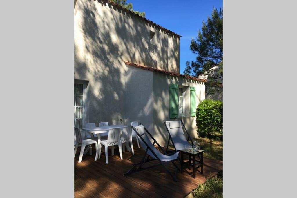 Villa L'Acacias Longeville-sur-Mer Bagian luar foto