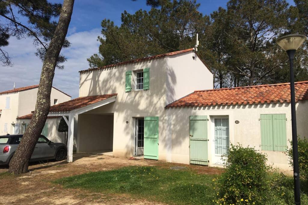 Villa L'Acacias Longeville-sur-Mer Bagian luar foto